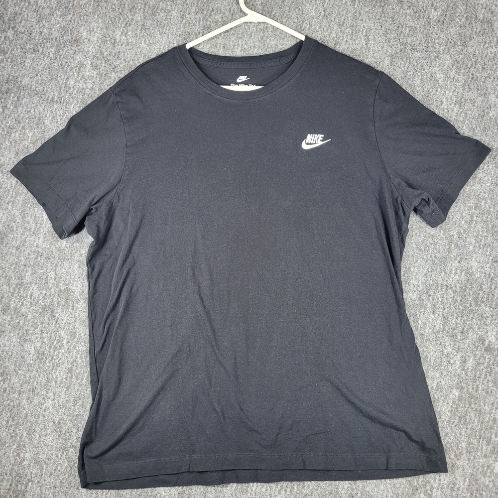 Nike Tee T Shirt Mens XL Black Classic Swoosh Logo Athletic Casual Embroidered